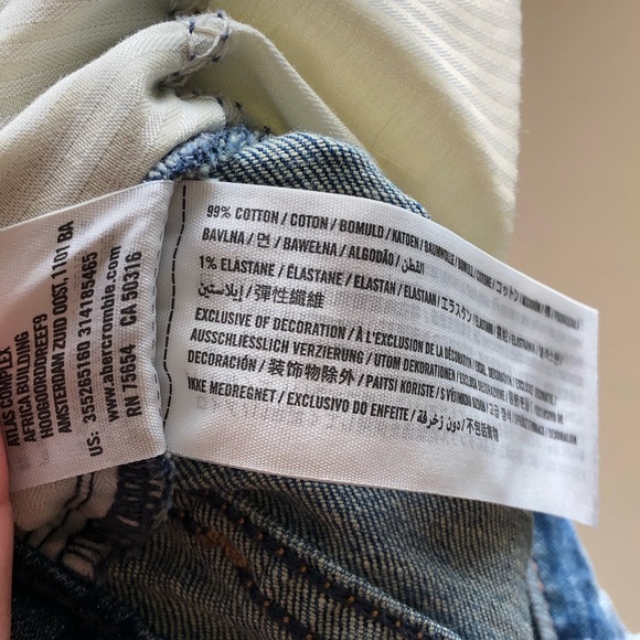 hollister low rise distressed ankle flare jeans - Picture 6 of 6